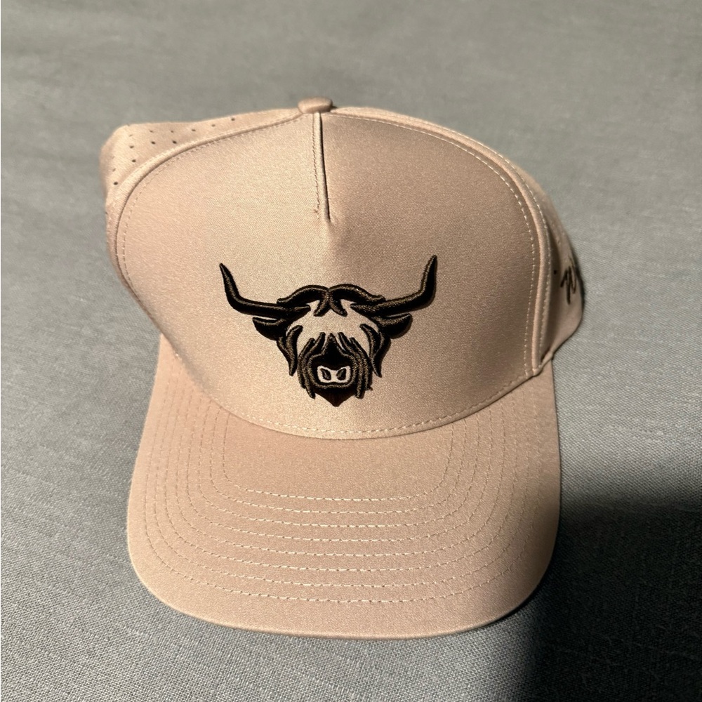 Highlander Waggle Snapback Hat